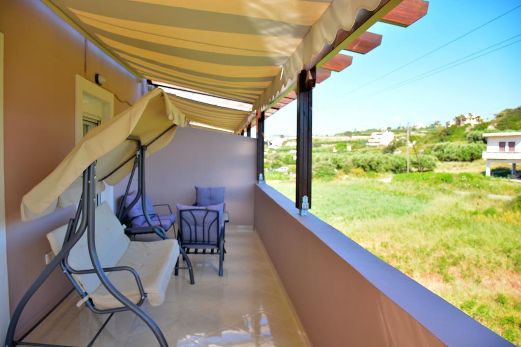 Luxury Suites In Stavromenos Exterior photo